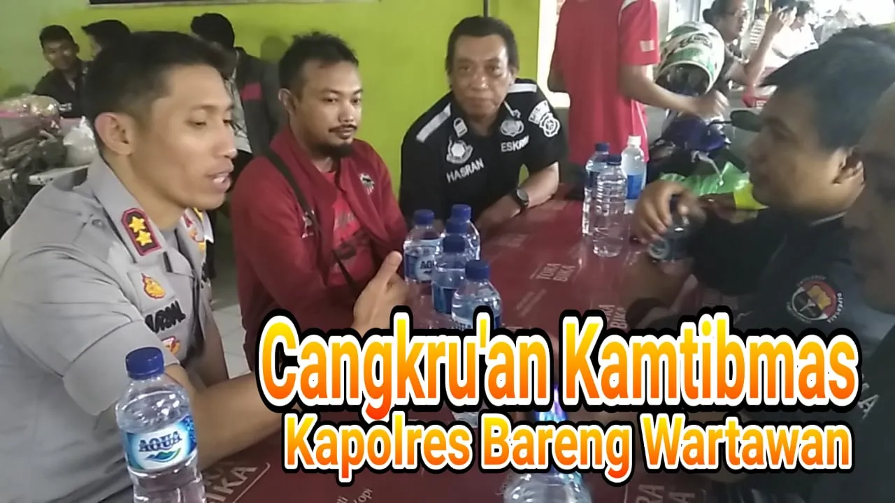 VIDEO : Cangkru'an Polisi dan Insan Pers Soal Kamtibmas Lumajang