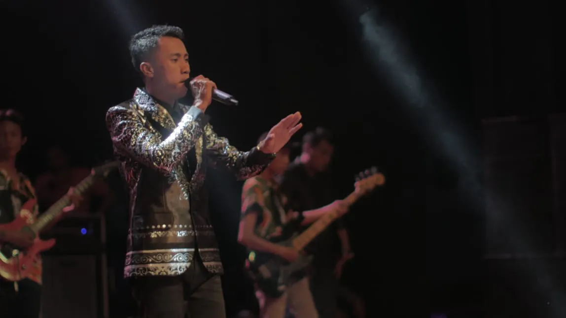 Ozzy Barata Guru Tampan Si Pelantun Lagu Dangdut Melow