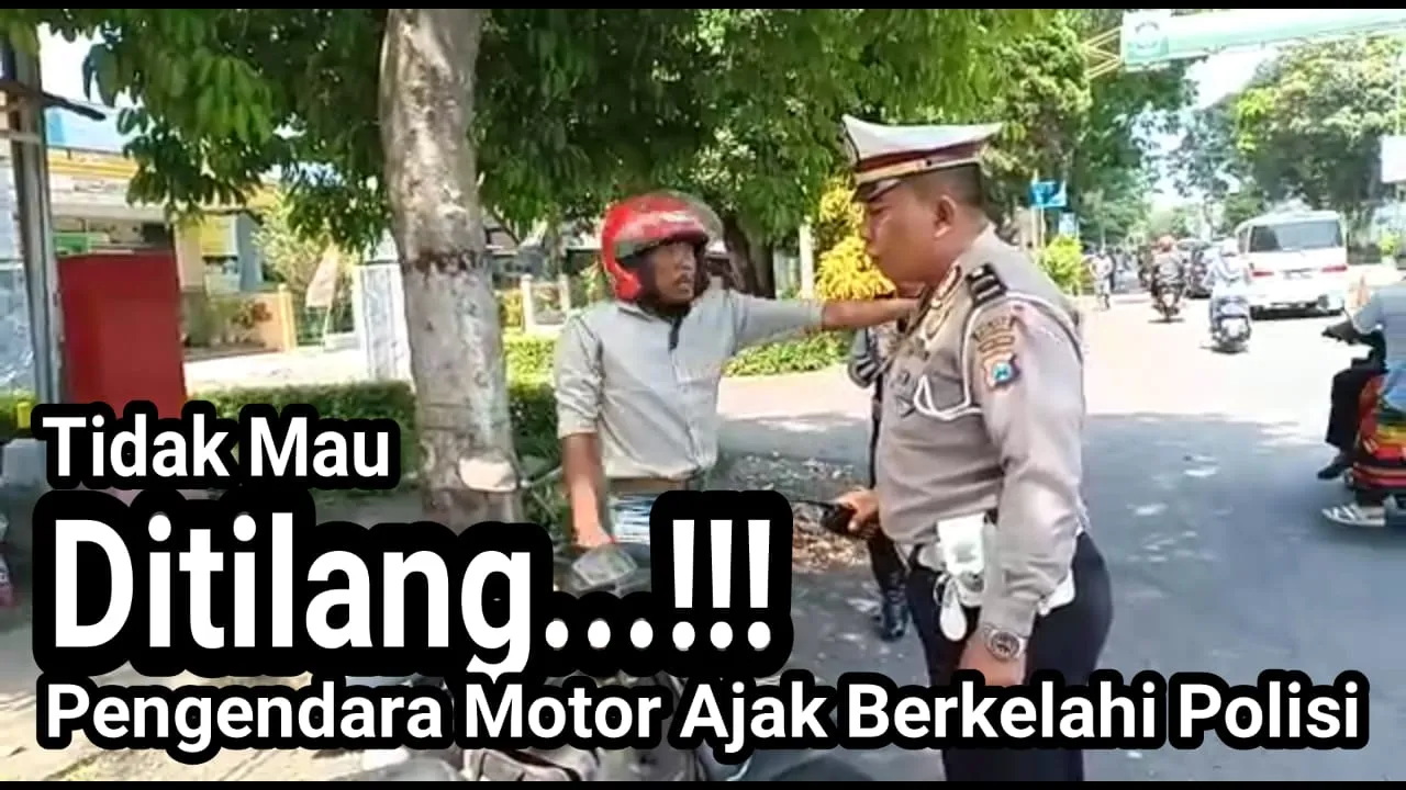 Video : Pengendara Motor Ajak Berkelahi Polisi Lumajang