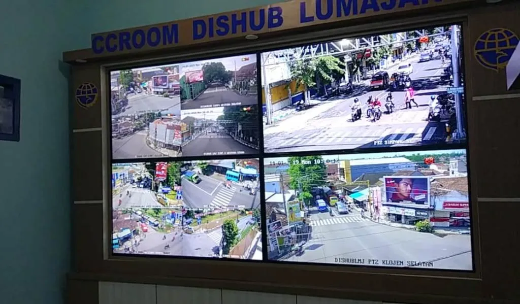 Video : Pelanggar Lalulintas di Lumajang Terekam CCTV
