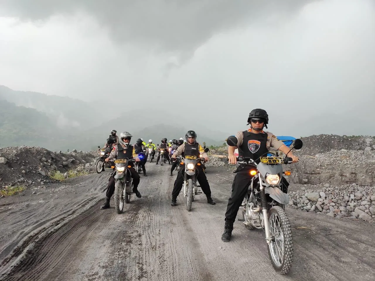 Pasca Bupati Tutup Jalan Desa Bagi Truk Tambang, Kapolres Pantau Jugosari -Jarit