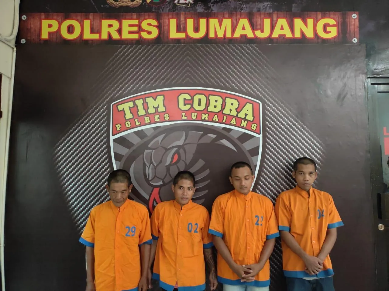 Kawanan Perampok Konter Handphone Pasirian Diringkus Tim Cobra Lumajang