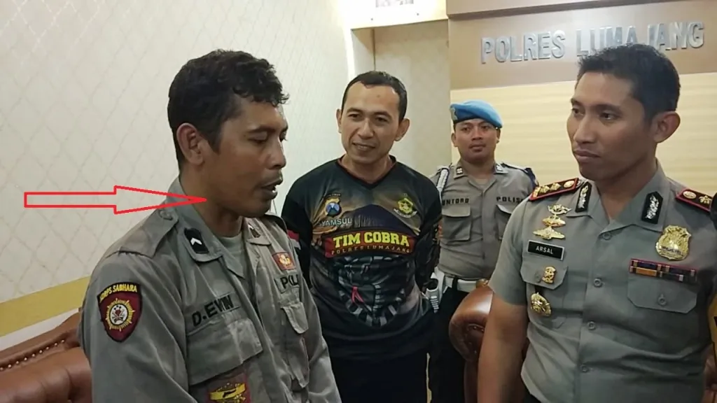 Arifin Sang Polisi Gadungan Lumajang Suka Curi Celana Dalam Wanita