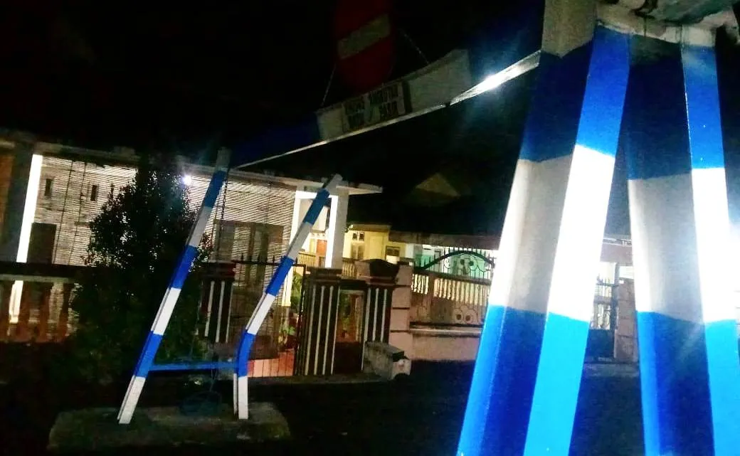 Pasca Ditutup Bupati Cak Thoriq, Portal Pasir di Jarit Ditabrak Truck