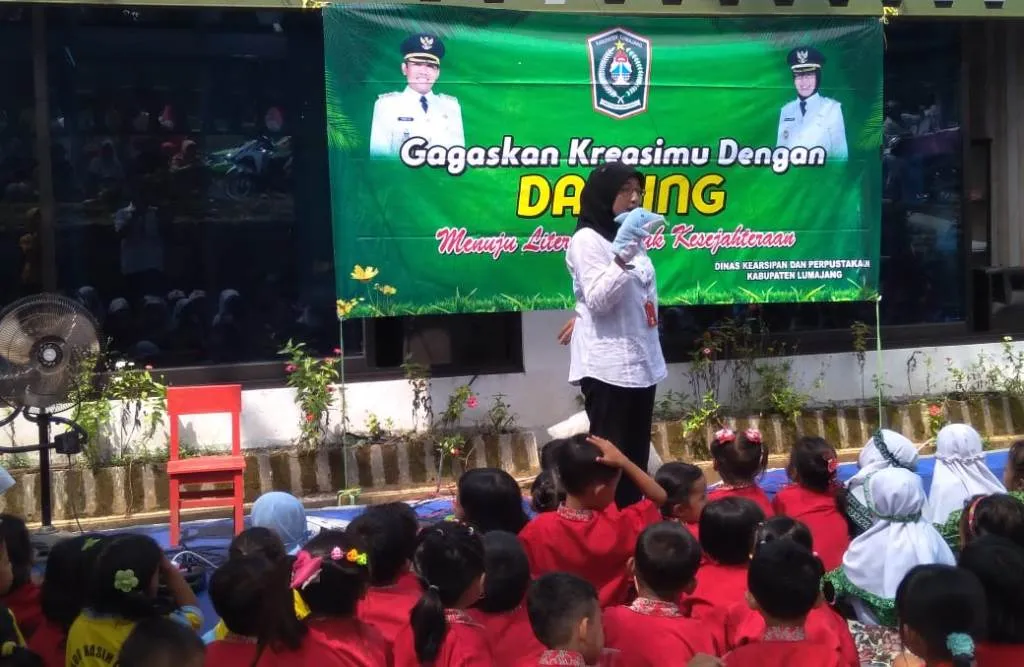 Mari Hidupkan Kembali Budaya Mendongeng Lewat Darling