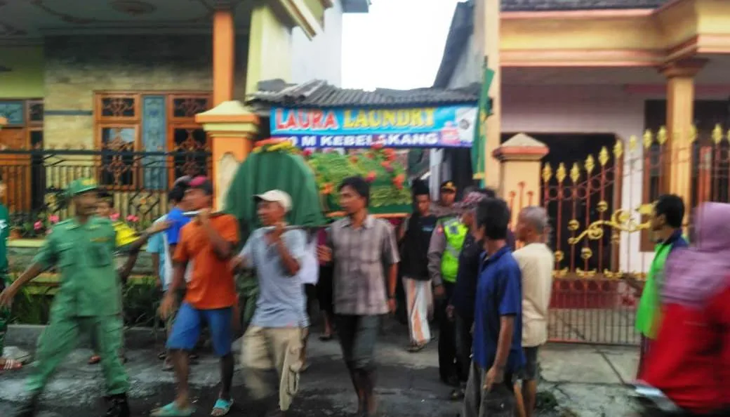 Anggota Linmas Lumajang Meninggal Saat Jaga TPS