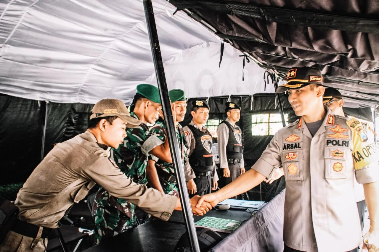 Kapolres Lumajang Cek Pengamanan KPU Antisipasi People Power