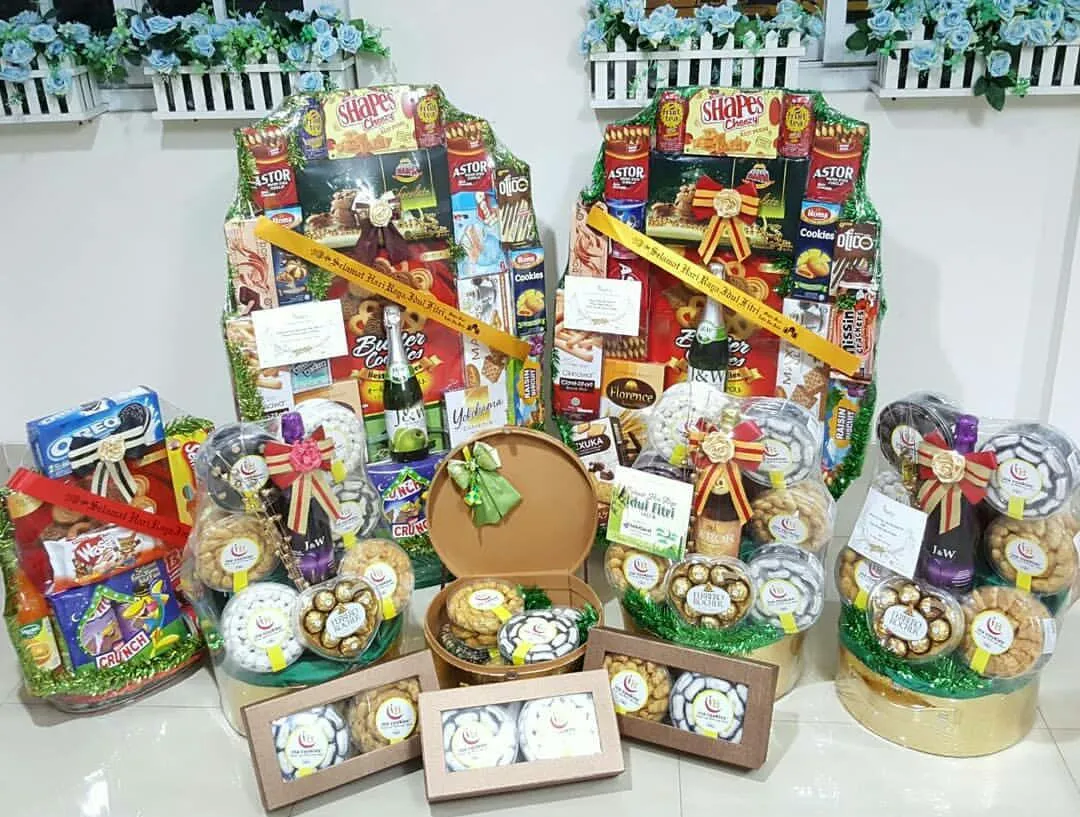 Jelang Lebaran, Pesanan Parsel Mulai Ramai di Pasar Nogosari