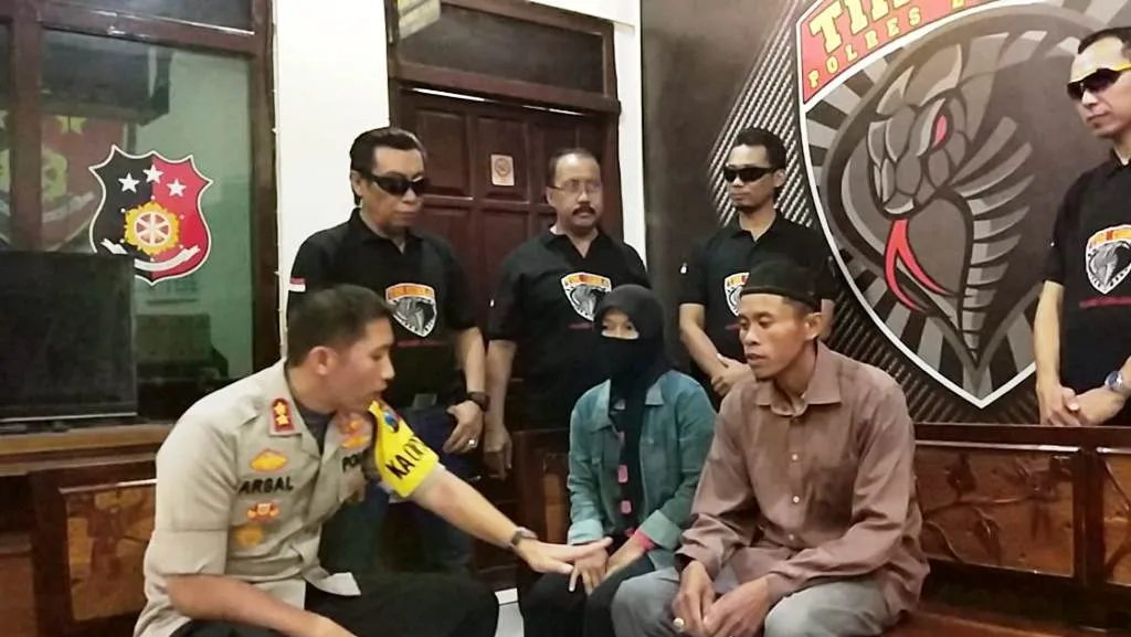 Ini Cerita Lengkap Kasus Gadai Istri Berujung Maut Sombo - Lumajang