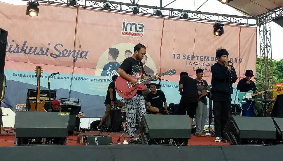 Sudah Check Sound, Fourtwnty Hibur Masyarakat Lumajang Malam Ini