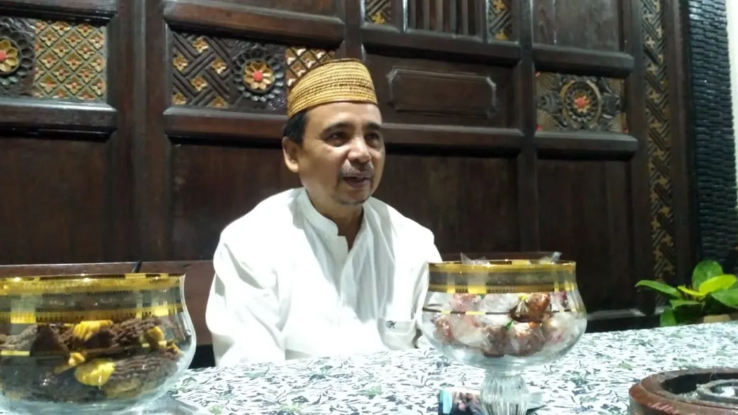 KH. As'at Malik Kini Berternak dan Mengajar di IAI Syarifuddin