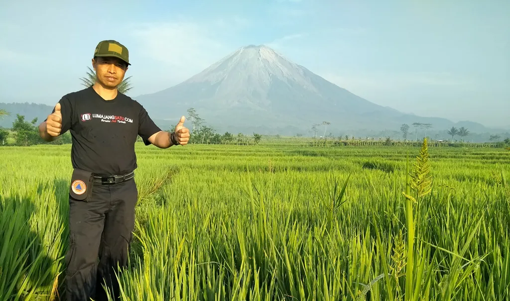 Suhariyono Getol Kenalkan Wisata Camping Ground Oro Oro Ombo Semeru
