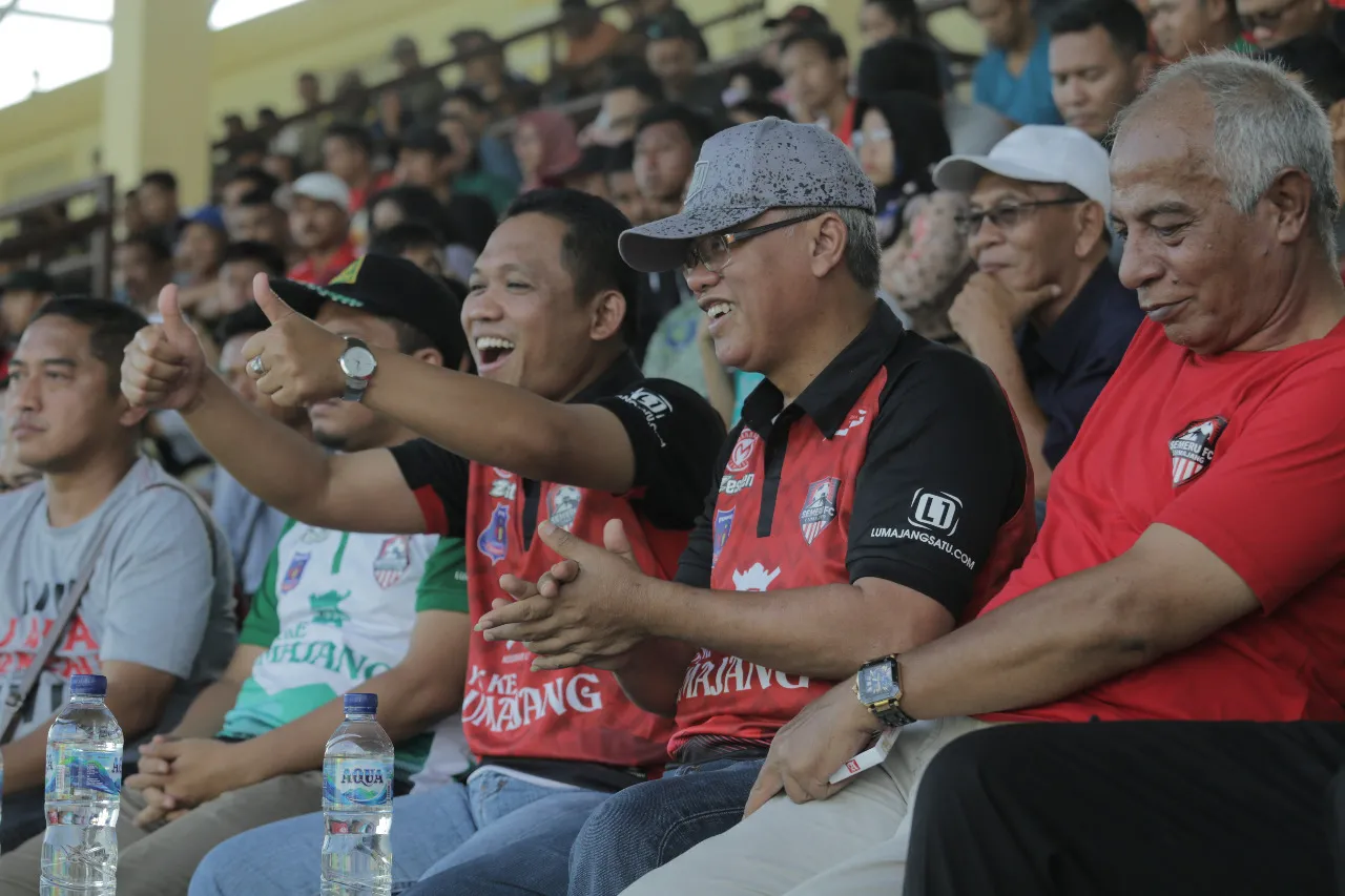 APBD 2020 Stadion Semeru Lumajang Memiliki Lampu Laga Malam Hari