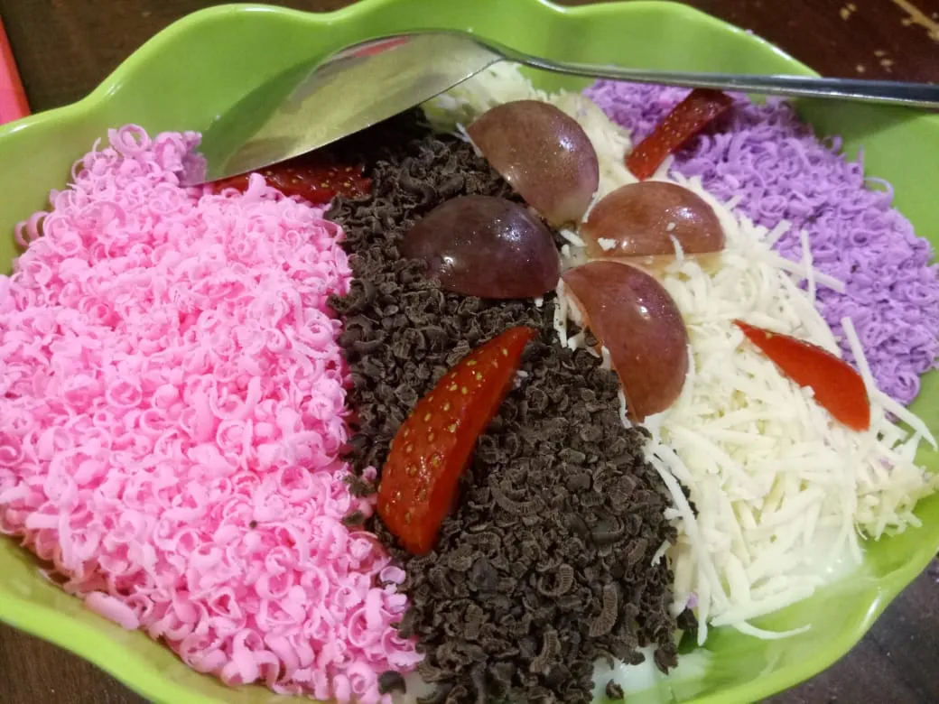 Salad Buah Oase Menjadi Trend Makanan Anak Millenial di Lumajang