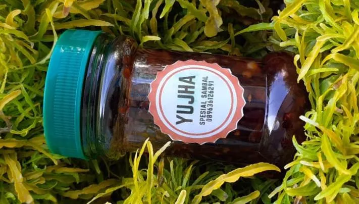 Pedas..! Sambal Cumi Segar Nge-Trend di Kalangan Anak Muda Lumajang