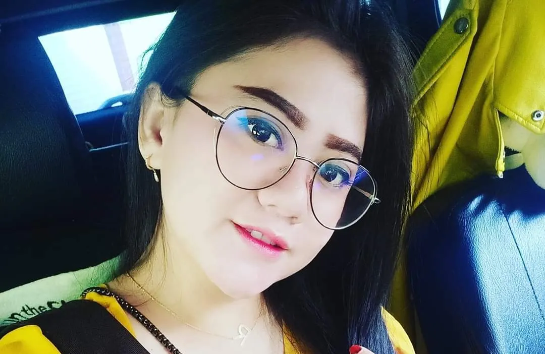 Dari Hobi, Mbak Ratu Sukses Berbisnis Kuliner Makanan di Lumajang
