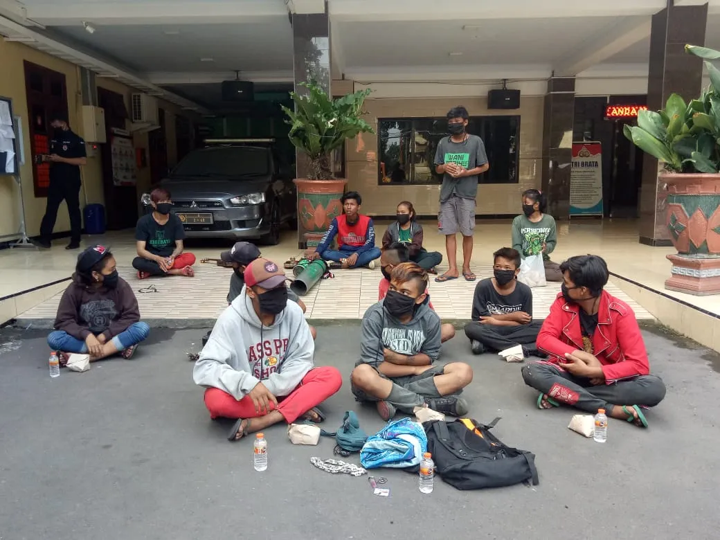 Belasan AnJal Ngeyel Keluyuran Terjaring Razia Polres Lumajang