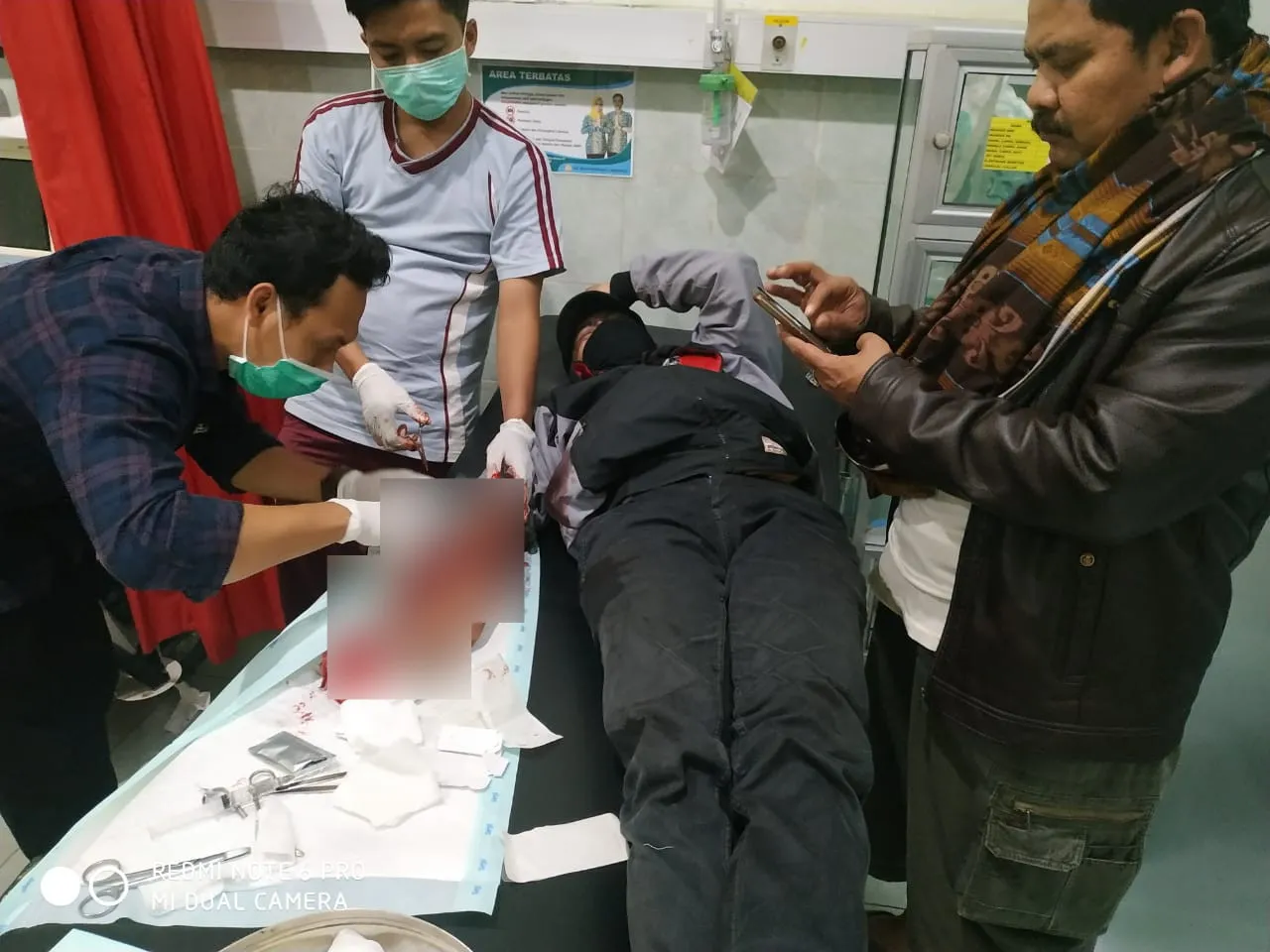 Niman Gucialit Lumajang Dibacok Tetangga Hingga Nyaris Putus