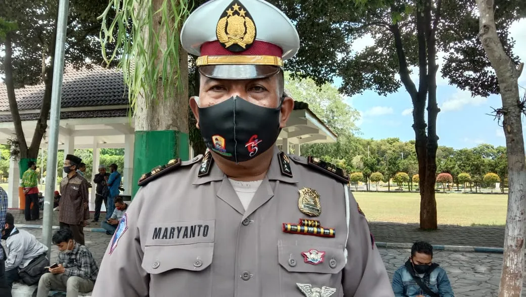 Ada Demo Mahasiswa Tagih 20 Janji Politik, Alun-alun Lumajang Ditutup
