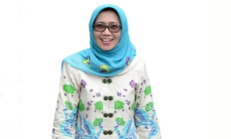 Bunda Indah Ingin Masyarakat Lumajang Bangga Berbatik