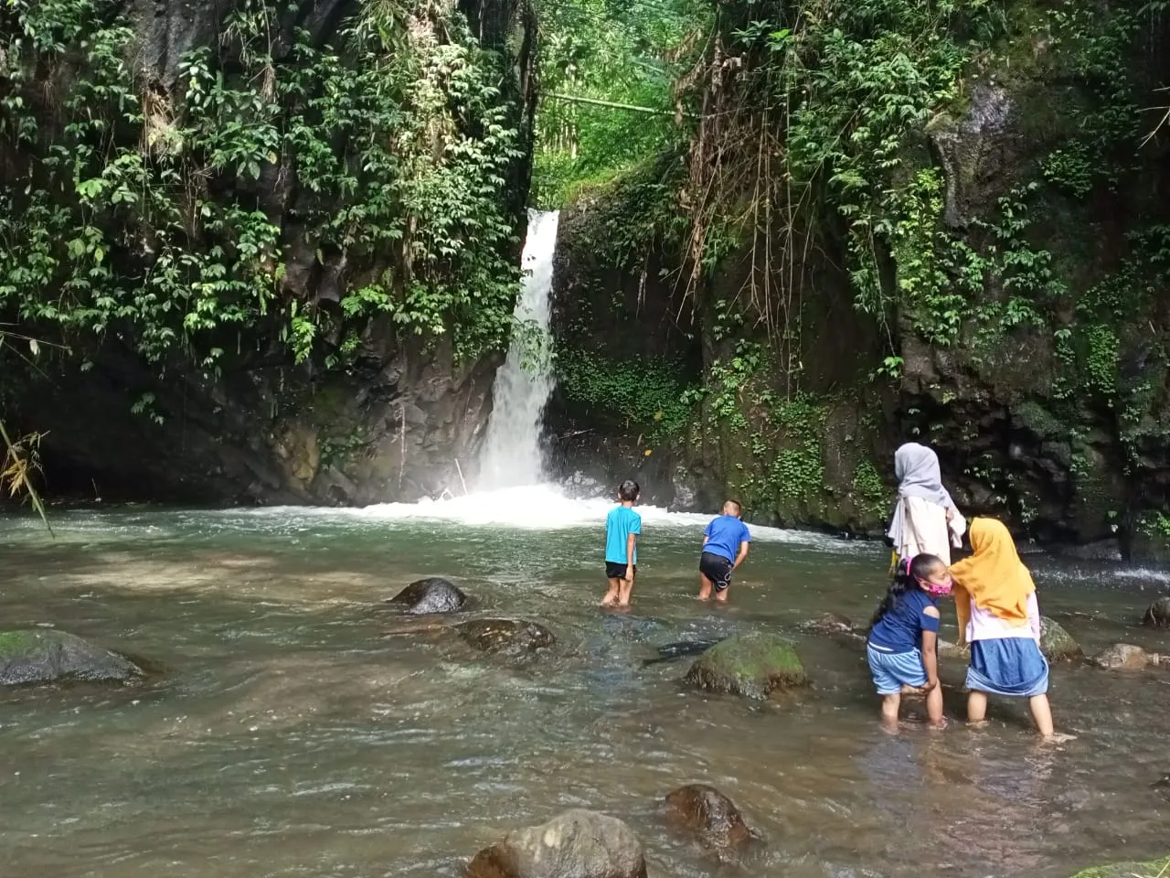 Pesona Mistis dan Mitos Wisata Baru Kedung Guo Lumajang