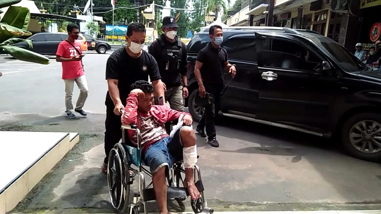Maling Motor asal Buwek Meringgis Usai di Door Polisi Kakinya