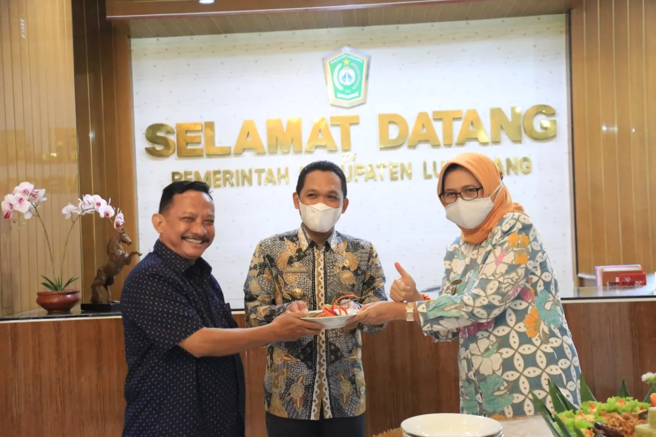 H. Karna Bupati Terpilih Situbondo Silaturahim ke Pemkab Lumajang