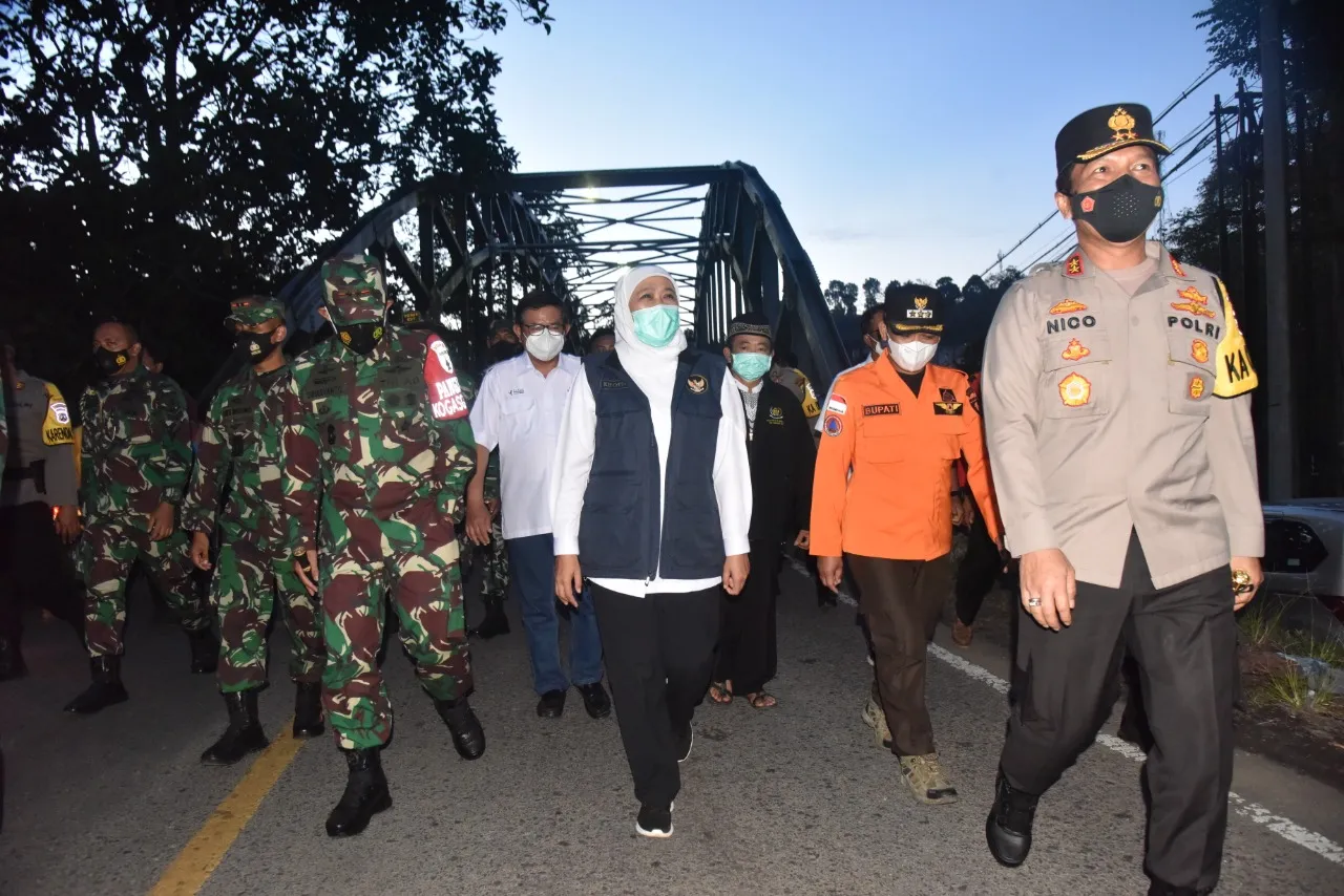 Khofifah Harapkan Percepatan Proses Rekonstruksi Pasca Gempa Lumajang