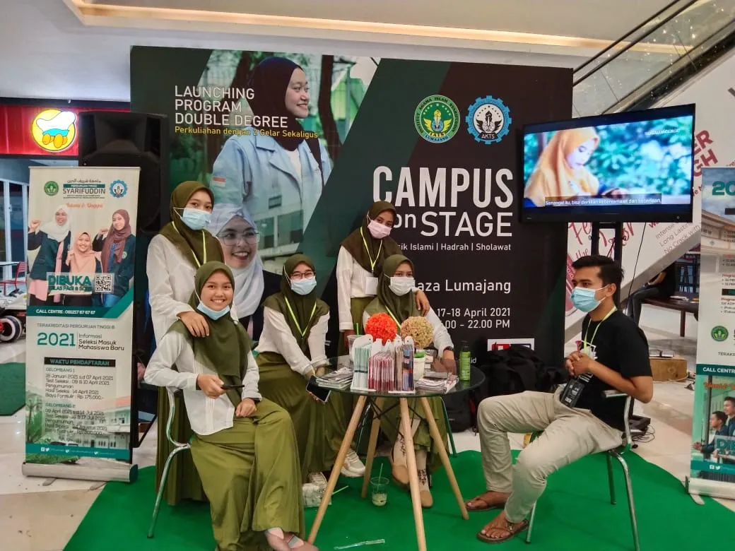 IAI Syarifuddin Gelar Campus on Stage di GM Plaza Lumajang