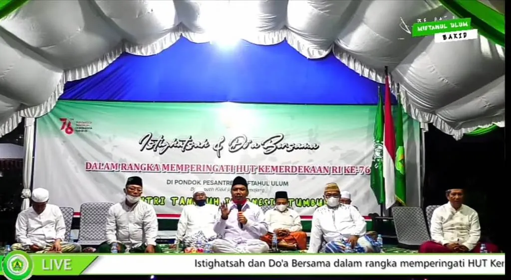 Istighotsah Ala Santri Miful Bakid Lumajang Peringati HUT RI ke 76