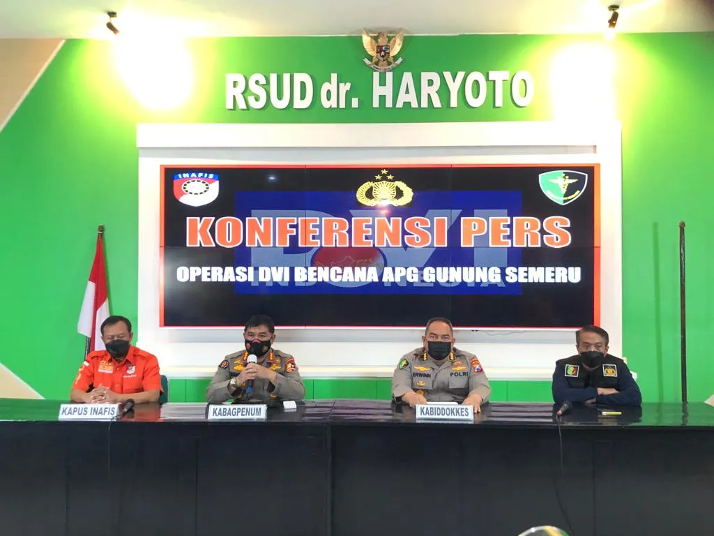Tim DVI Mabes Polri Berhasil Identifikasi 2 Jenazah Korban APG Semeru