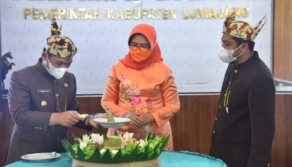 Harjalu 766 Diperingati Sederhana dalam Suasana Erupsi Semeru