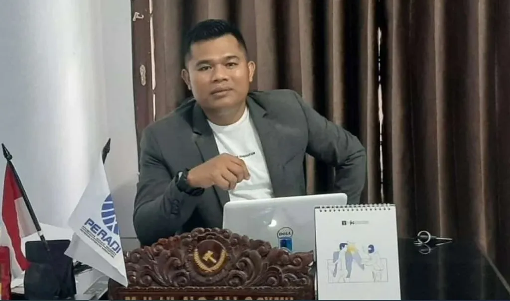 Pria Penendang Sesaji Semeru Lumajang Mulai Muncul