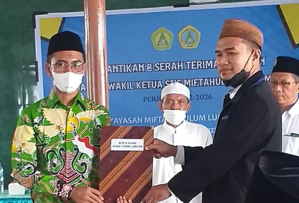 Mochammad Hisan Dikukuhkan Jadi Ketua STIS Miftahul Ulum Lumajang