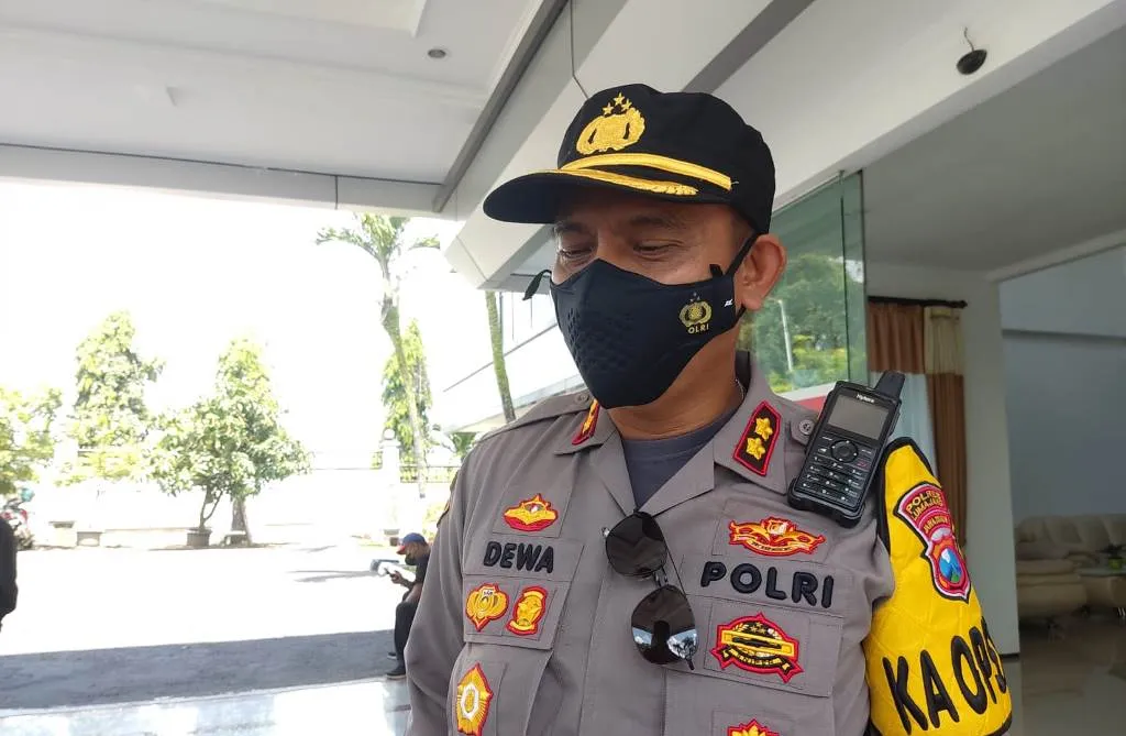 Polisi Buru Pelaku Pembacokan Pemuda Desa Kunir Lor Lumajang