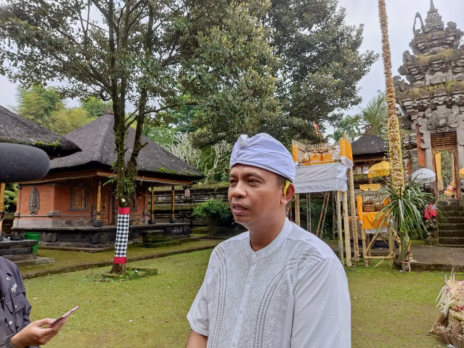 Keamanan Upacara Piodalan di Lumajang Libatkan Seluruh Element