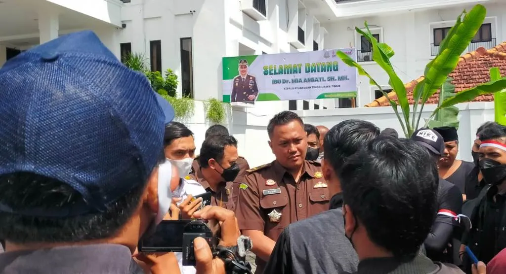 PMII Lumajang Nilai TSK Korupsi Pisang Kirana Masih Remang-remang