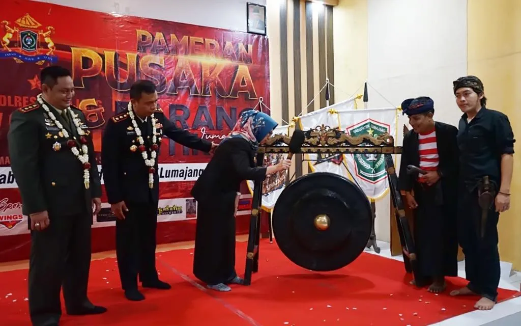 Bunda Indah : Jangan Sekali-kali Melupakan Budaya