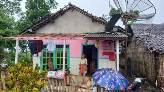 7 Rumah di Kaliboto Kidul Lumajang, Diterjang Angin Puting Beliung