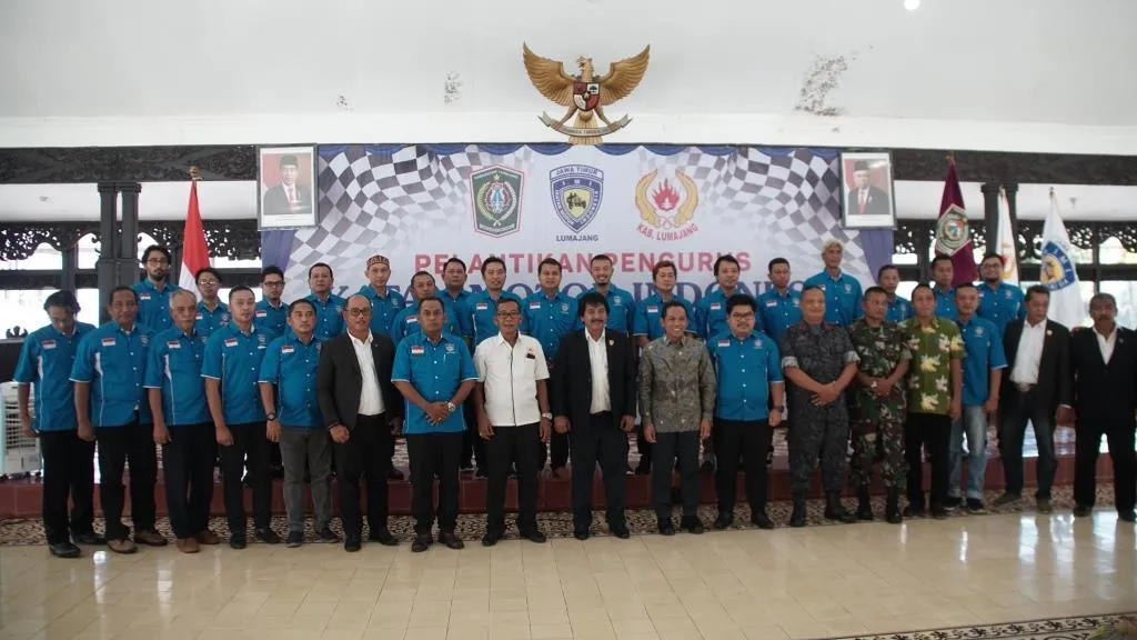 Hendrik Dwi Martono Nahkodai IMI Lumajang