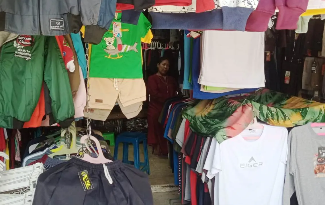 Pedagang Plaza Lumajang Belum Move On