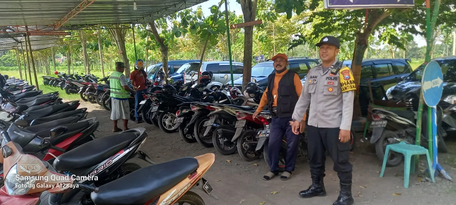 Pengunjung Wisata Mulai Ramai , Polsek Pasirian Gencar Patroli