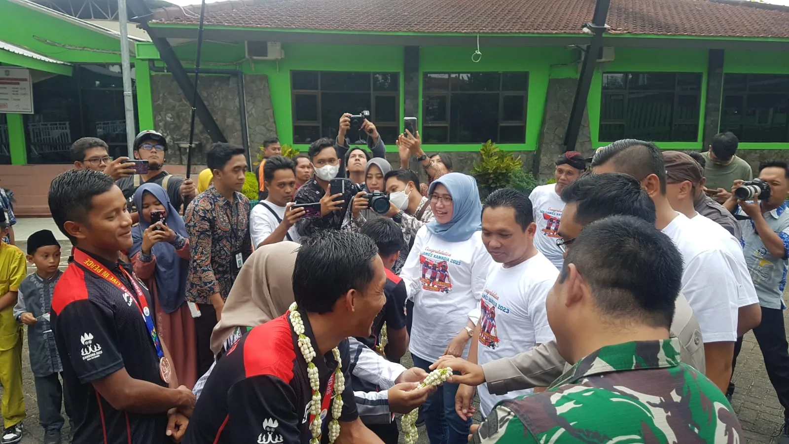 Atlet Sepeda Lumajang Raih Emas SEA Games Dihadiahi Rumah