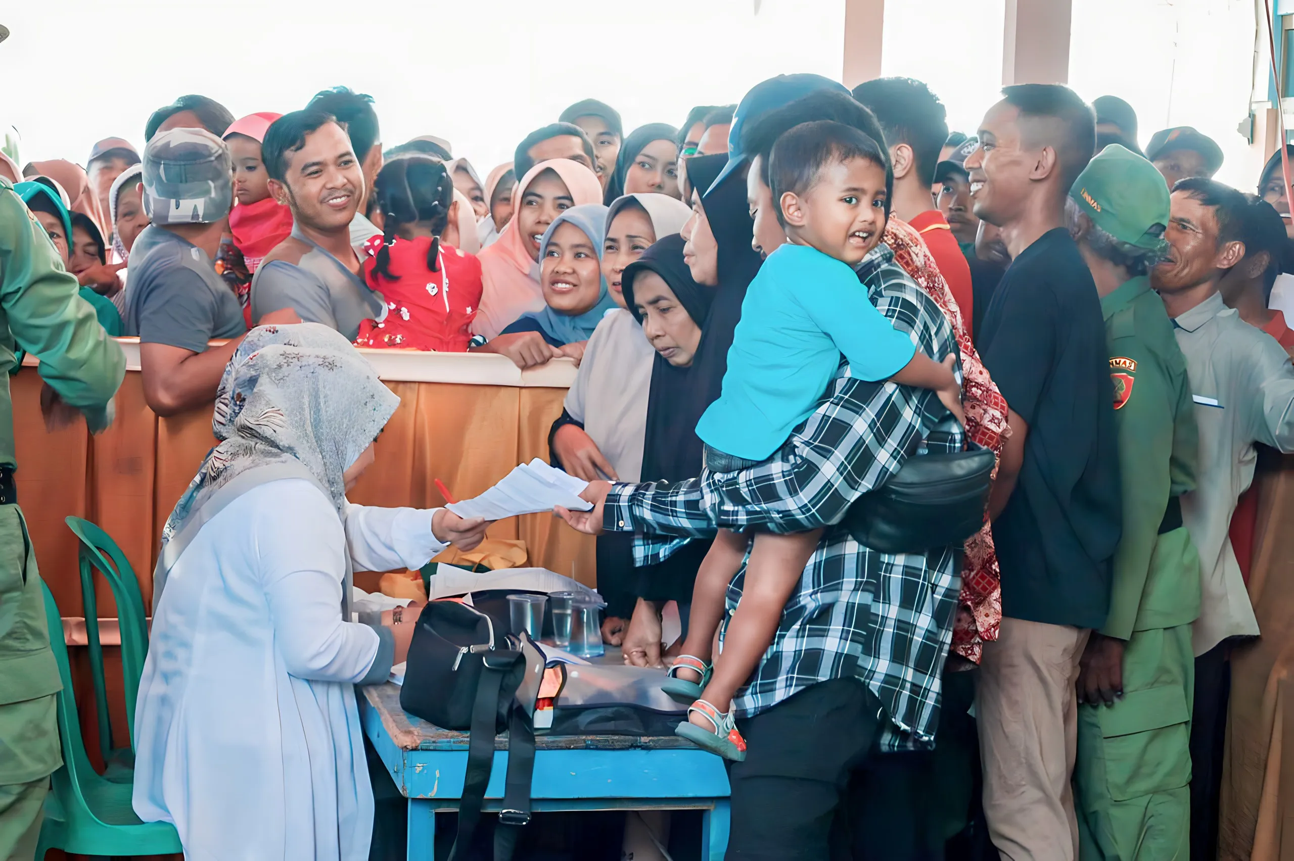 Penjabat Bupati Lumajang dan Forkopimda Pantau Pilkades Serentak