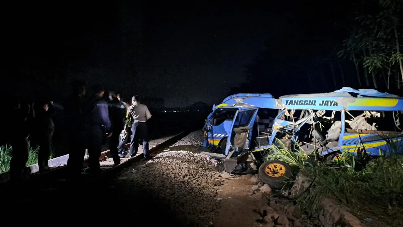 Lokasi Perlintasan Maut Elf VS Kereta Api di Ranupakis Lumajang Gelap