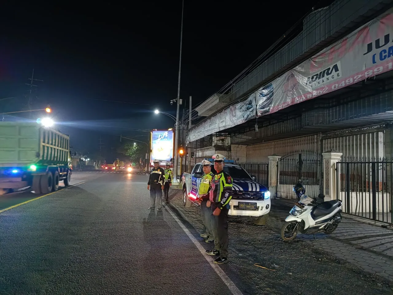 Malam Minggu, Polisi Intensifkan Patroli Cegah Balap Liar di Lumajang