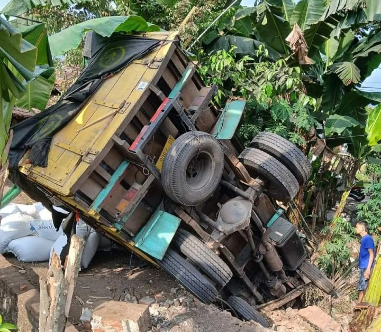 Ini Kronologi Kecelakaan Beruntun di Jatiroto Lumajang