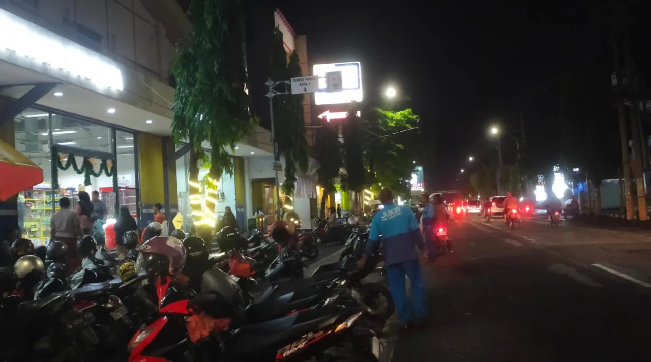Komisi C DPRD Lumajang Lakukan Hitungan Kasar Potensi PAD Parkir Pinggir Jalan
