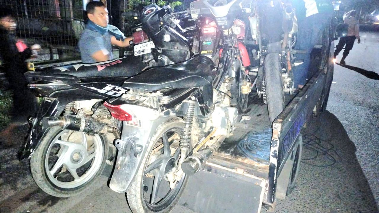 Malam Minggu Ratusan Sepeda Motor Ditilang Polisi di JLT Lumajang