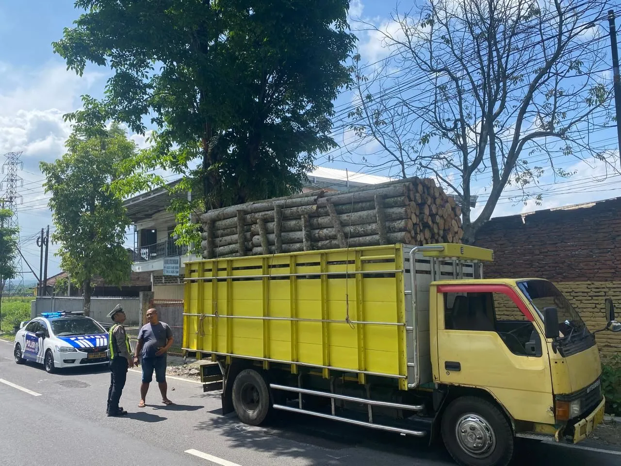 Truk ODOL Disasar Satlantas Lumajang, Demi Jalanan yang Lebih Aman